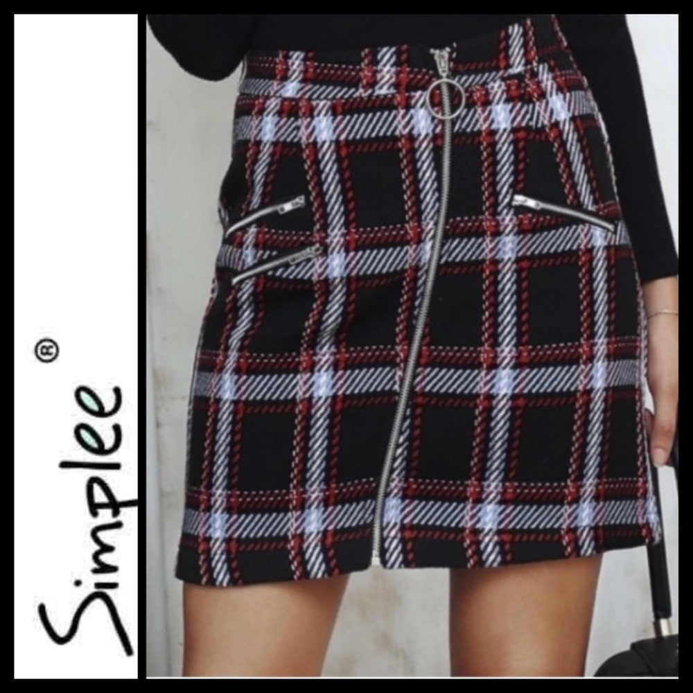 NWOT Simplee Plaid Moto Skirt